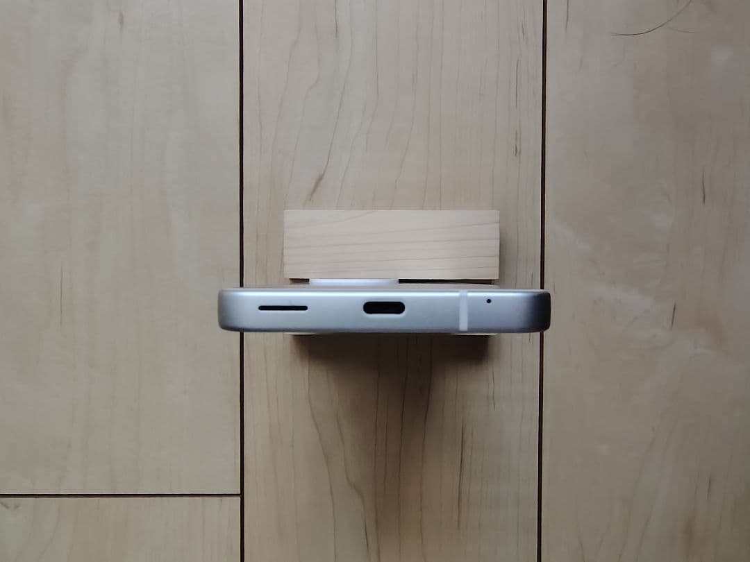 AQUOS sense9 SH-53E 本体　docomo