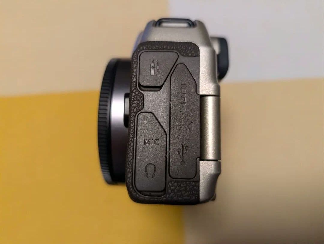 Canon EOS RP ミラーレス一眼 ゴールド