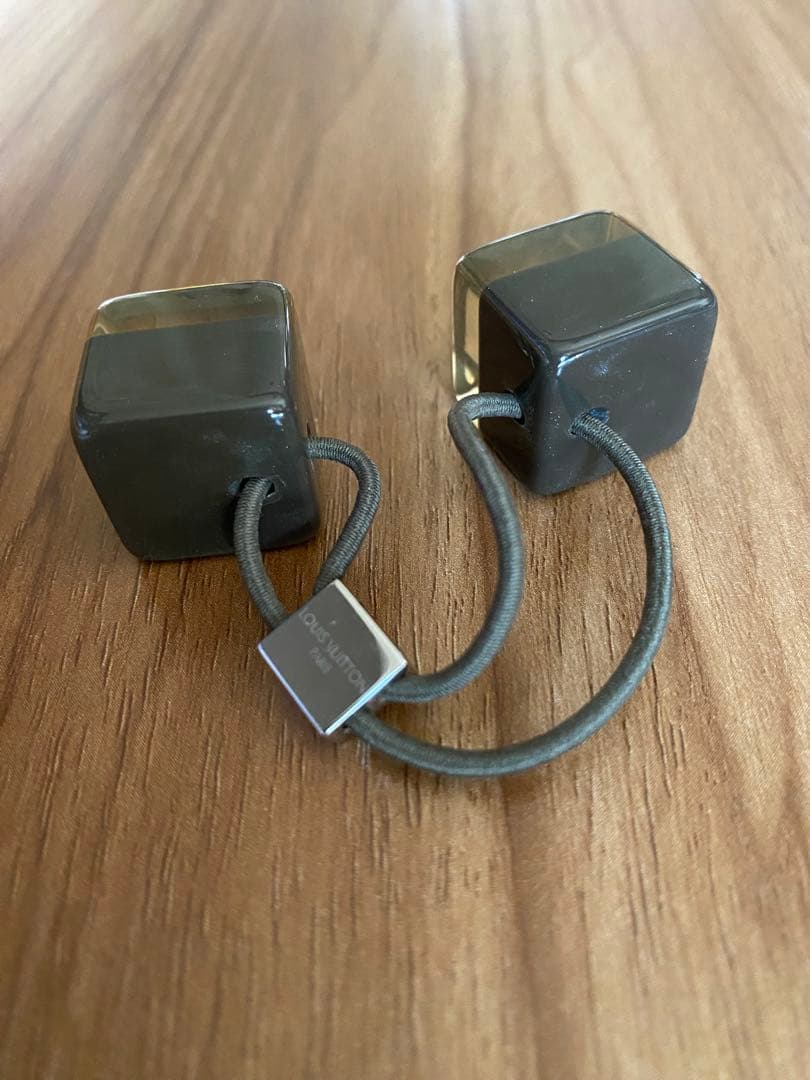 LOUIS VUITTON ヘアキューブ ゴム 2個セット ブラウン ネイビー