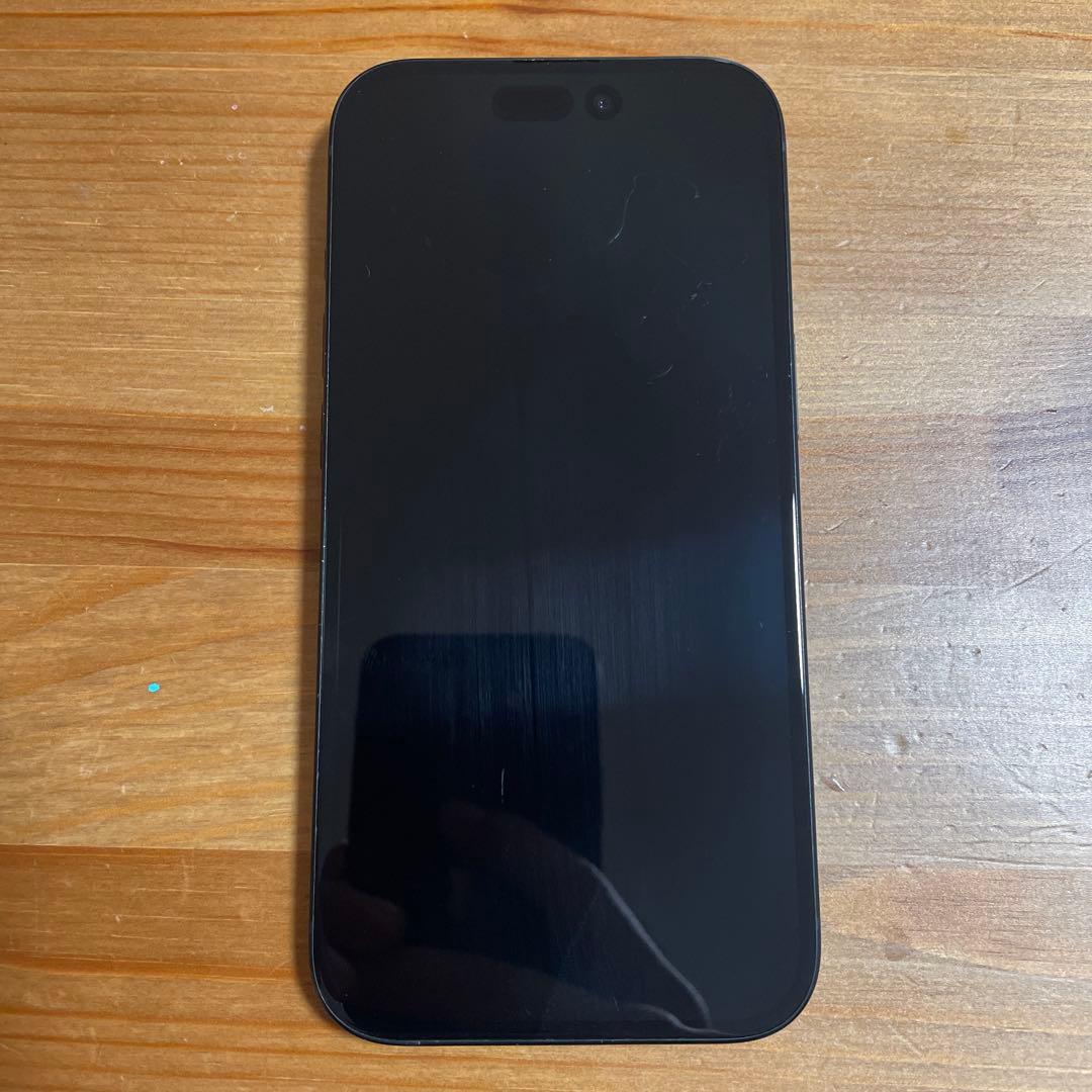 Apple iPhone 15ブラック 本体