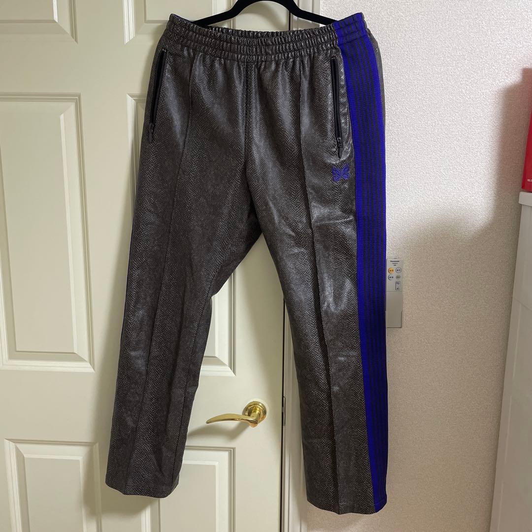 needles トラックパンツ　パイソン柄