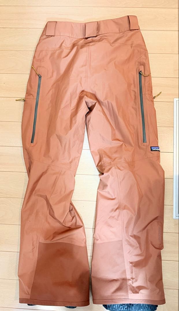 Momo patagonia スノーボードパンツ M