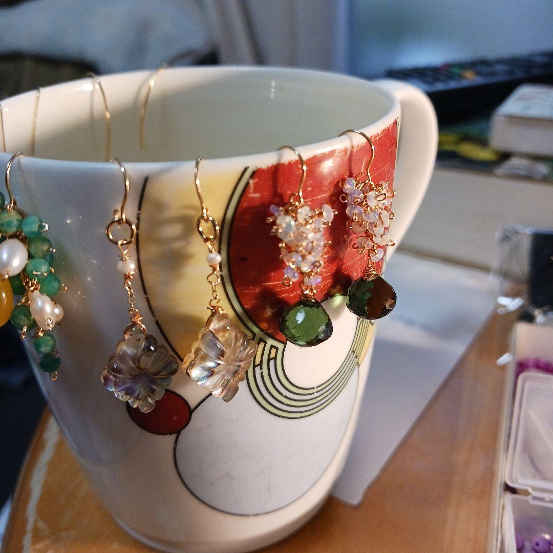 チャムチャム様冬色現品限り　薄雪色のピアス他14kgf