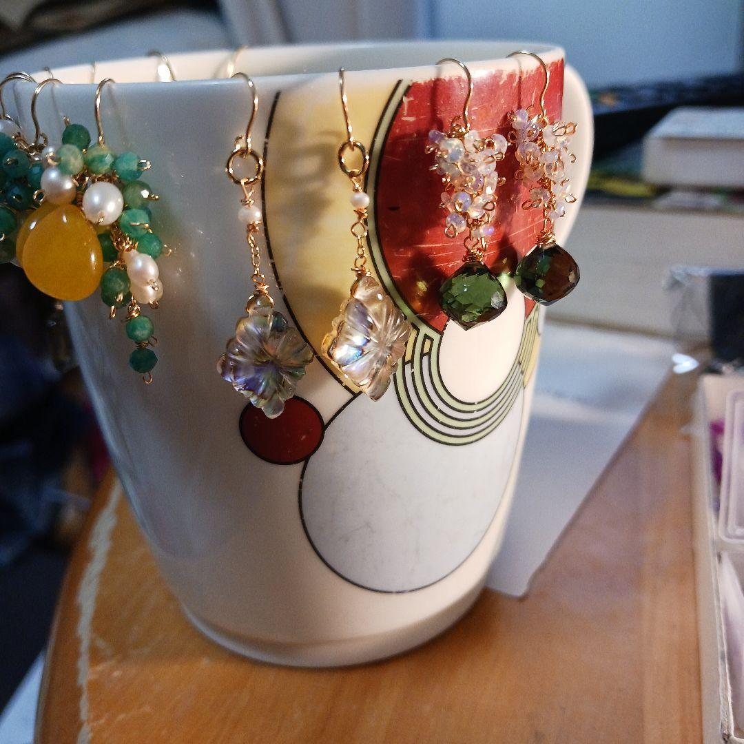 チャムチャム様冬色現品限り　薄雪色のピアス他14kgf