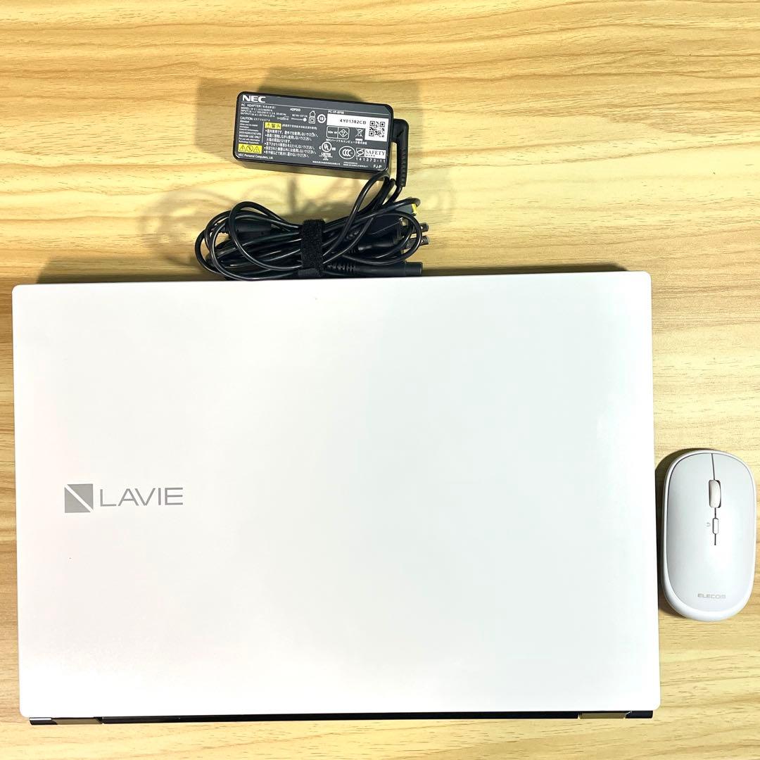 Windowsノート本体 NEC LAVIE/Corei7-7500U/8GB/SSD512GB