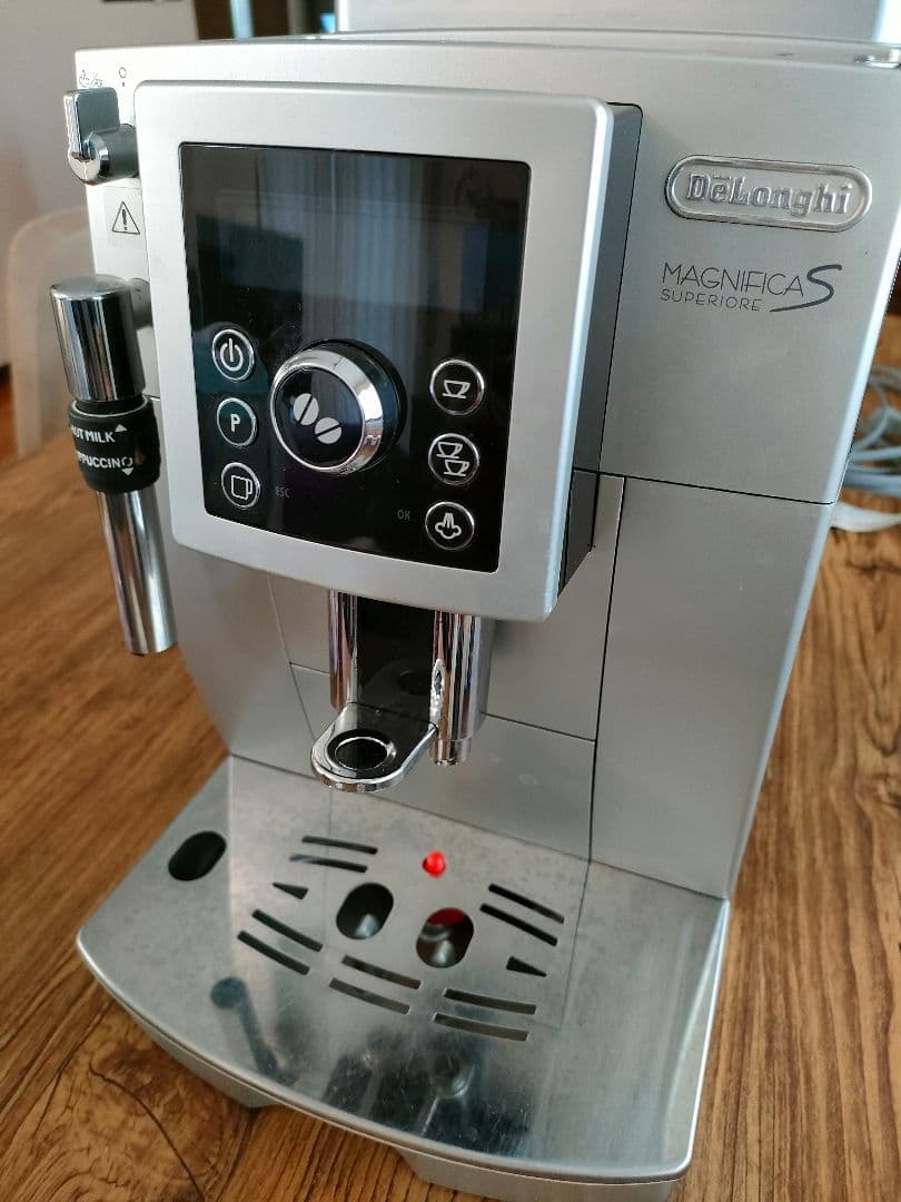 ジャンク　デロンギ　マグニフィカS　エスプレッソ　全自動コーヒーマシン