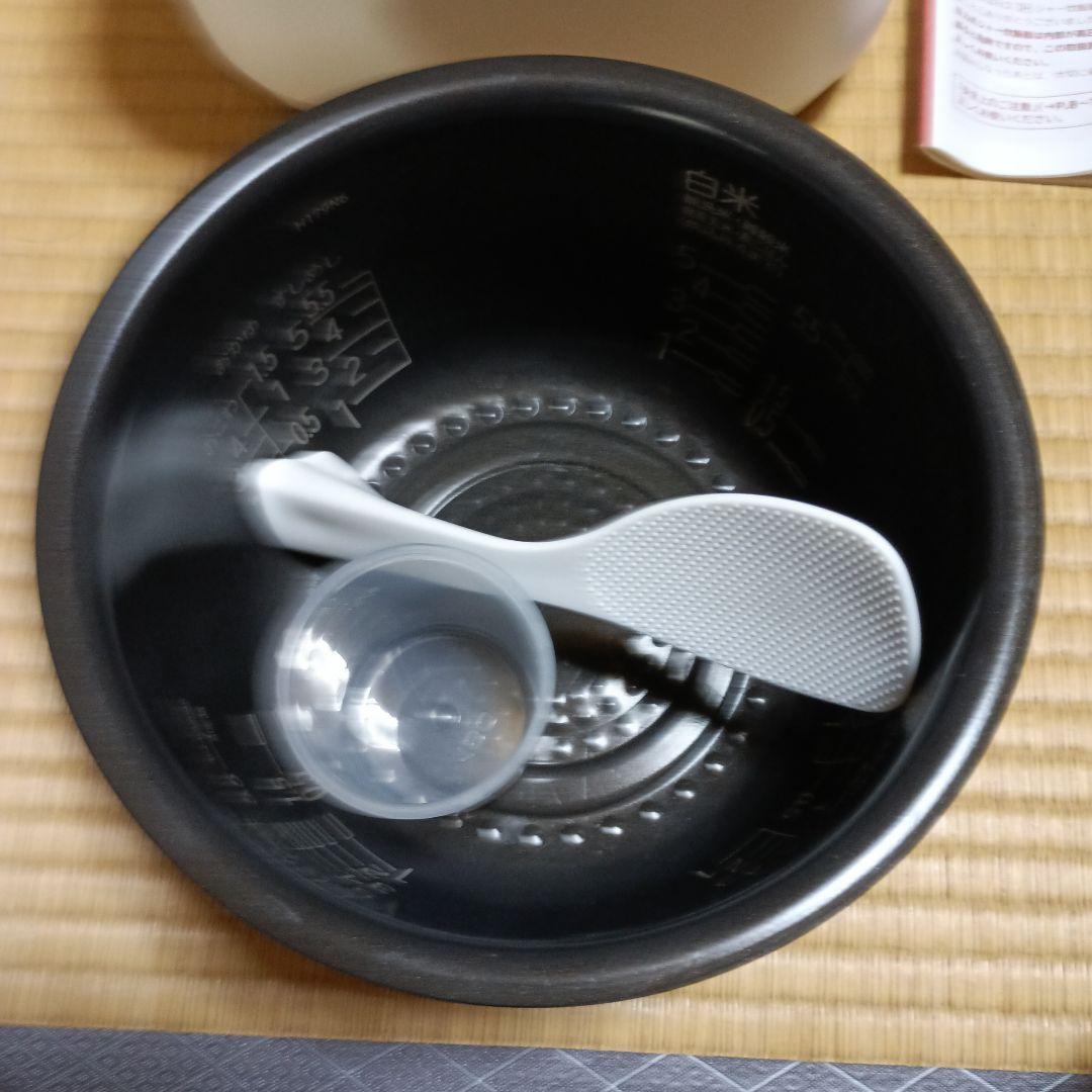 HITACHI 沸騰鉄釜 ふっくら御膳 RZ-V100HM(W) 2024年製