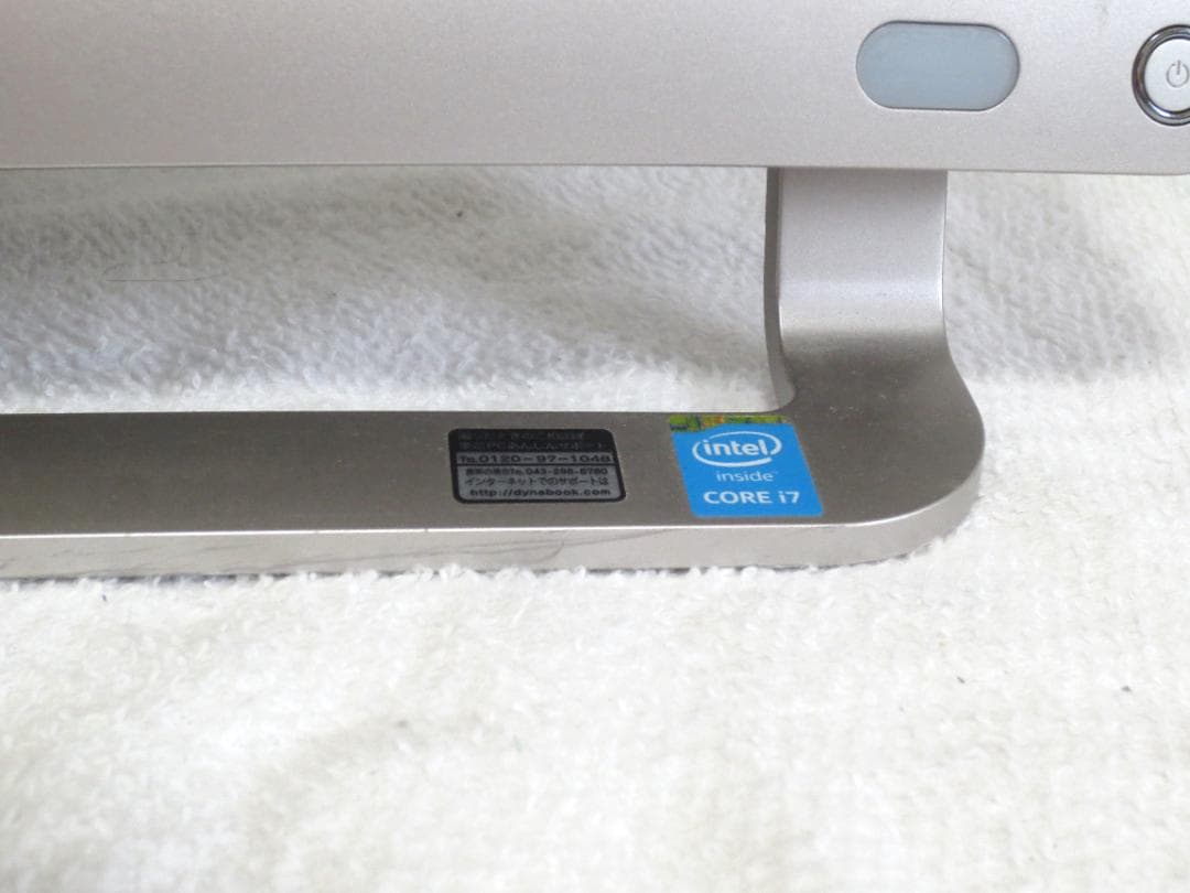 東芝 D71 21.5型Corei7新SSD512GB Blu-ra Win11