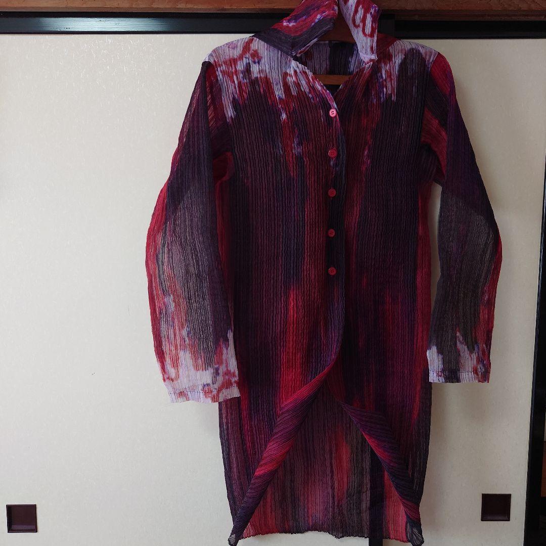 イッセイミヤケ　プリーツ　カーディガン　トップス　赤系　レトロ　レディース