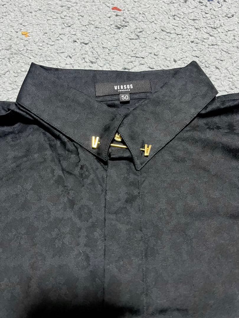 新品 VERSUS VERSACE フラワーパターンジャガードシャツ イタリア製