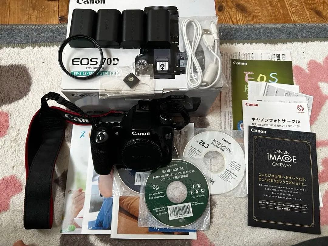 【バッグ付】Canon EOS 70D ボディ デジタル一眼レフ Wi-Fi内蔵