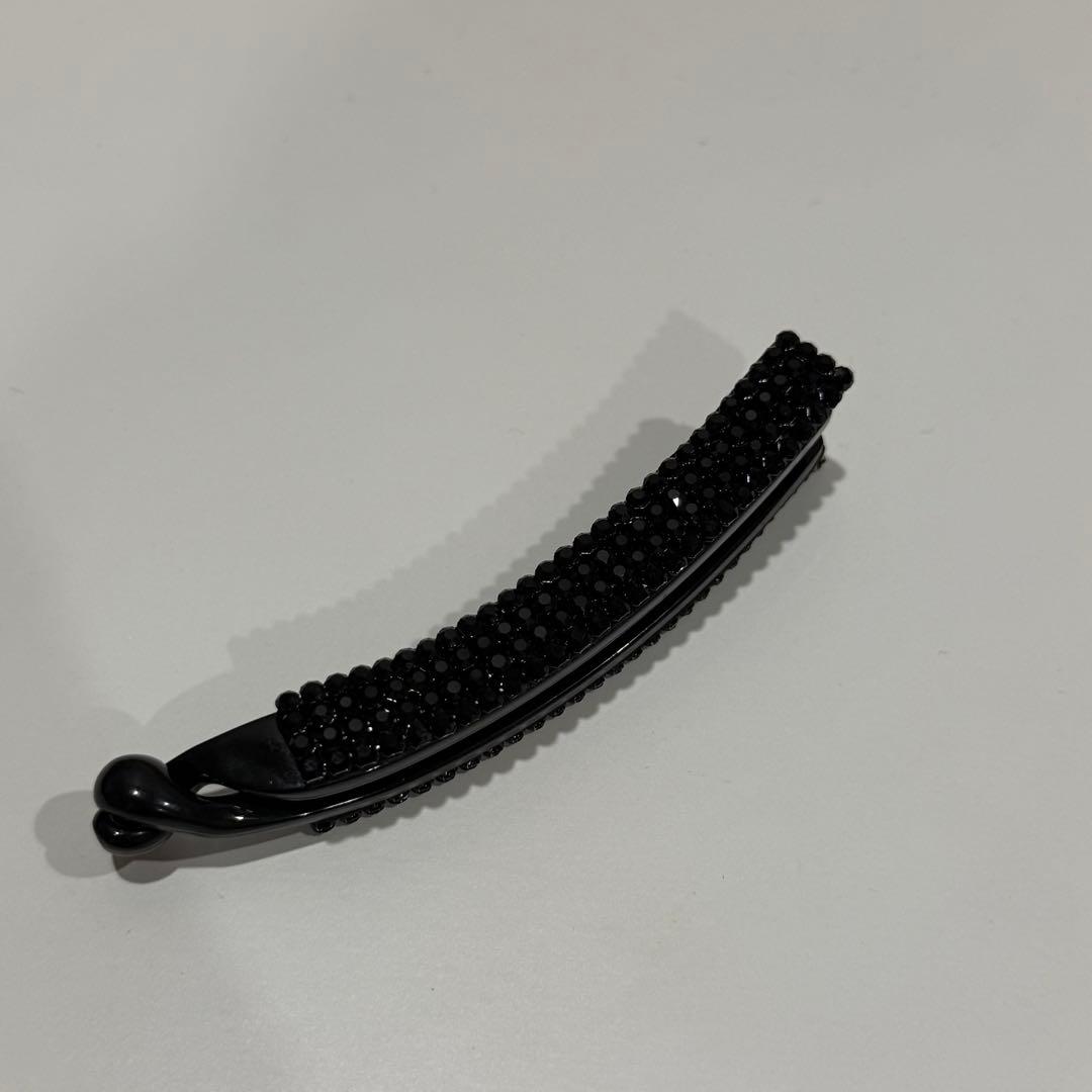 コンプレックスビズ　スワロフスキー　バナナクリップ　黒