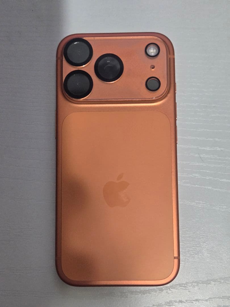 iPhone17 Pro 256GB コズミックオレンジ SIMフリー ケース付