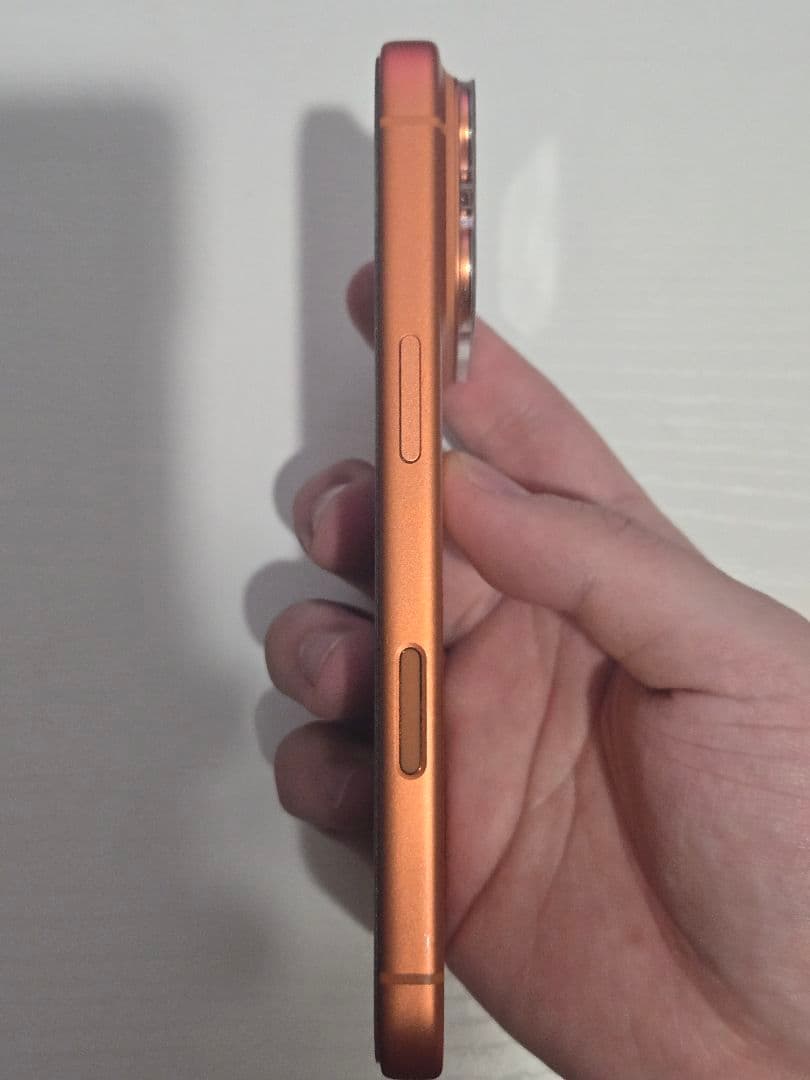 iPhone17 Pro 256GB コズミックオレンジ SIMフリー ケース付