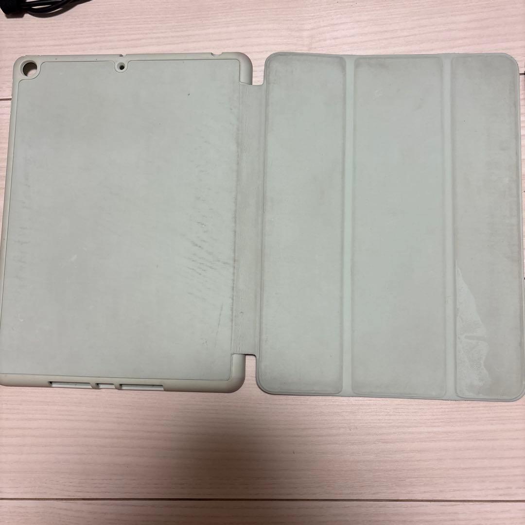 iPad第9世代　Wi-Fiモデル　64GB 本体 バッテリー最大容量94%