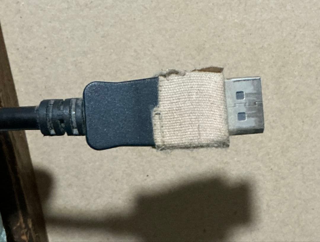 Wacom Cintiq 27QHD Touch ＋専用スタンドセット