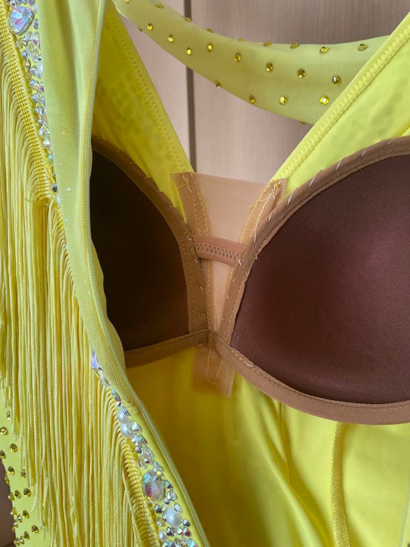 ラテンドレス　デモ用　美品