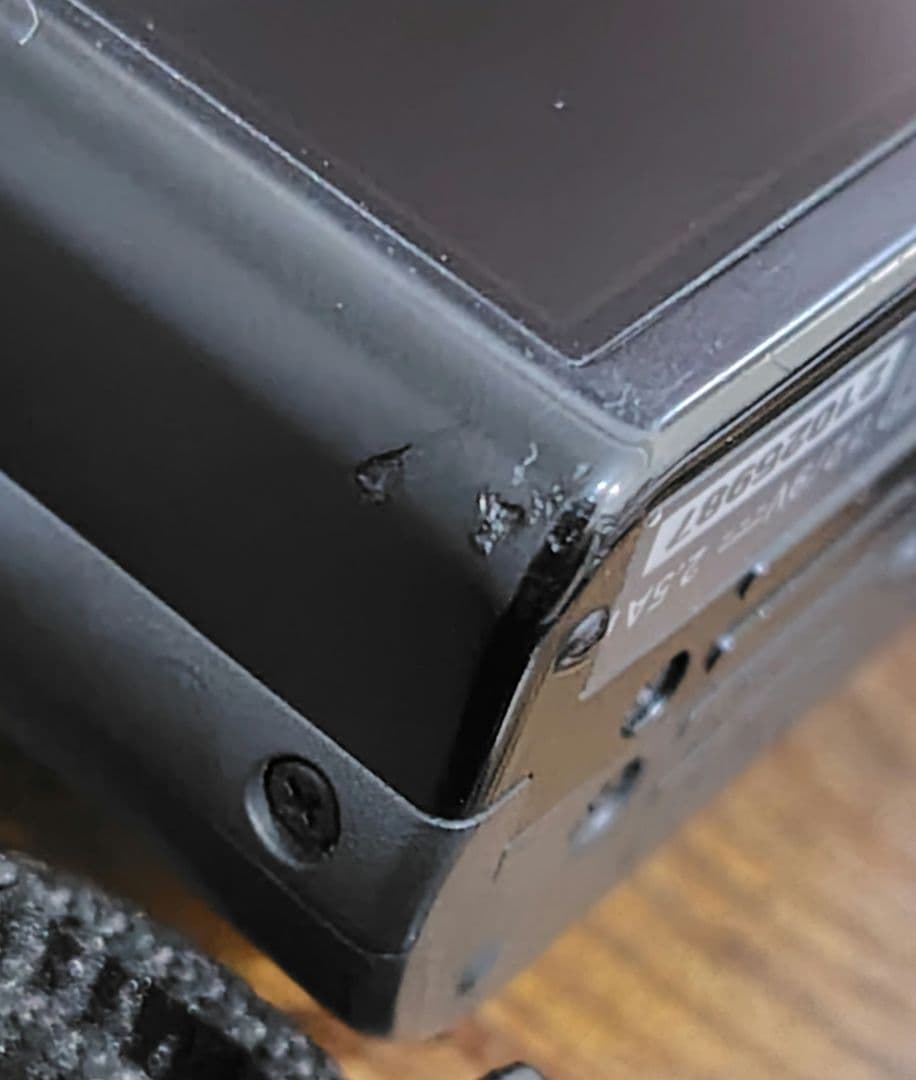 Nikon1 J1 標準ズームレンズキット 【純正バッテリー２個＆ソフトケース】