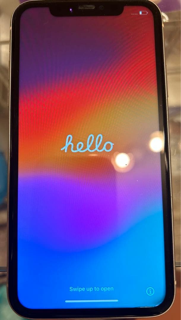 Apple iPhone 11 ホワイト 本体 docomo