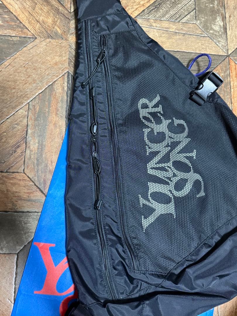 ボディーバッグ・ヤンガーソングボディーバッグ