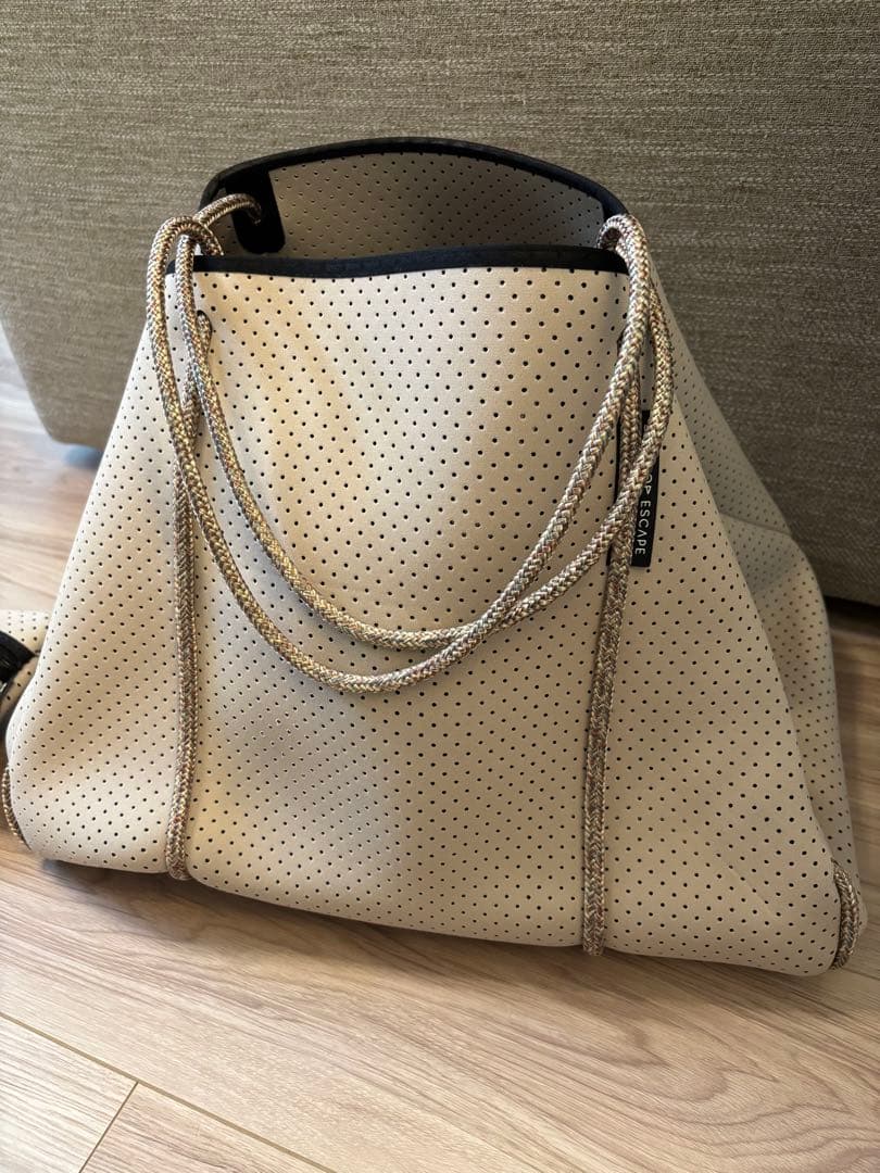 state of escape トート　ベージュ