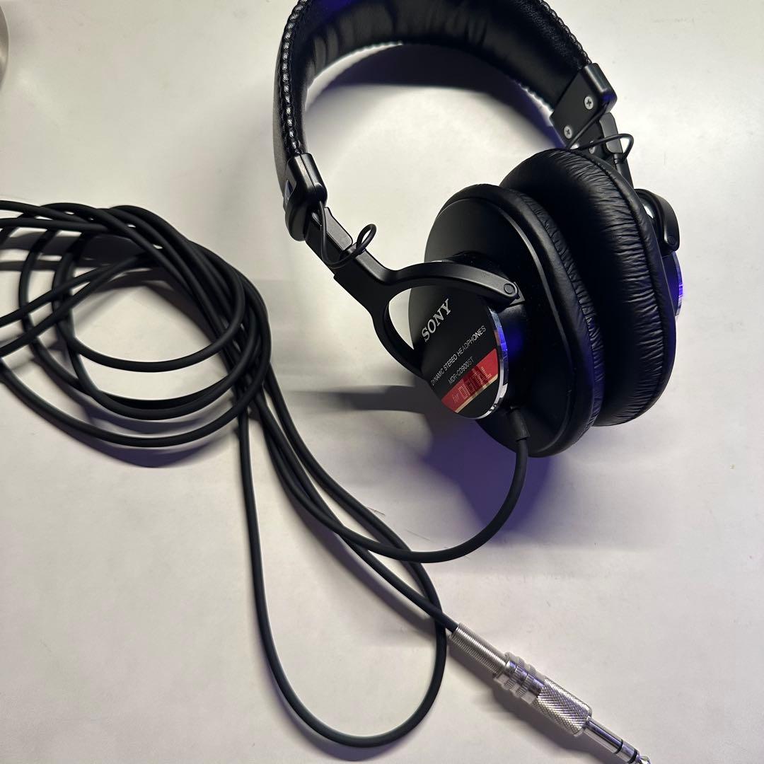 【ほぼ新品】SONY MDR-CD900ST密閉型スタジオモニターヘッドホン