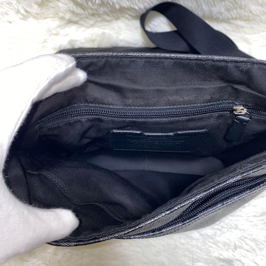 COACH ヘリテージ メッセンジャーバッグ シグネチャー　PVC ブラック