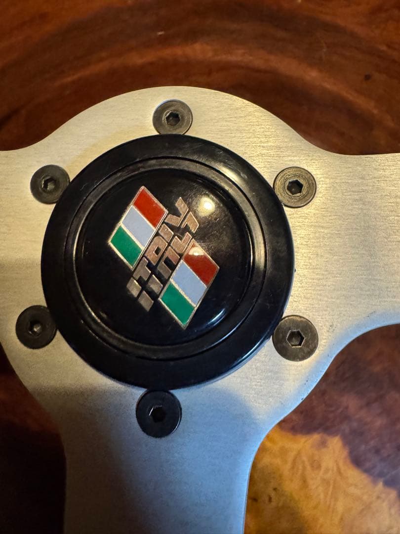 旧車にcomusa italy ウッドステアリング　直径33cm一応ジャンクにて