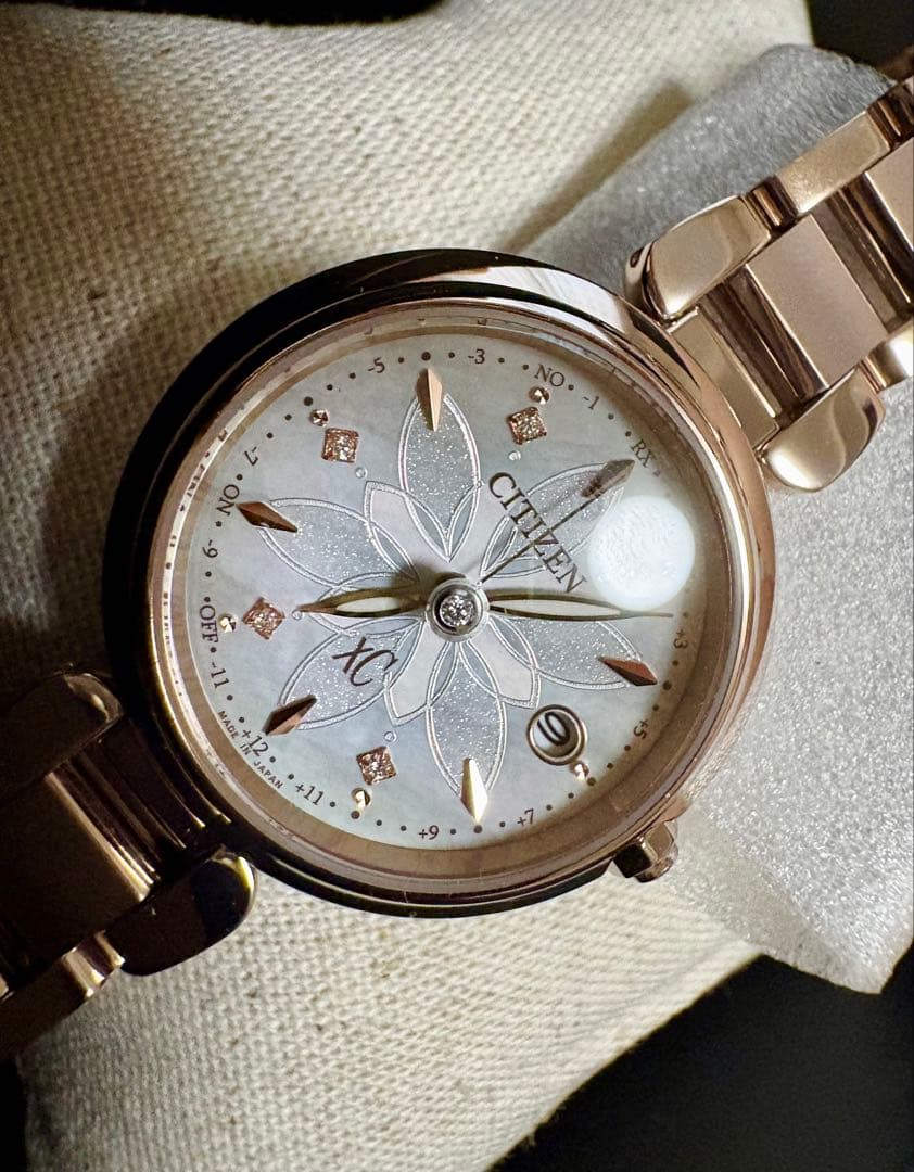 【美品】シチズン XC クロスシー 「flake」世界限定1,500本