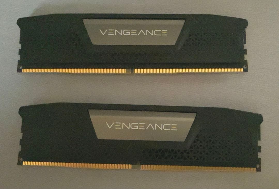 corsair DDR5 6000 32GB(16×2)