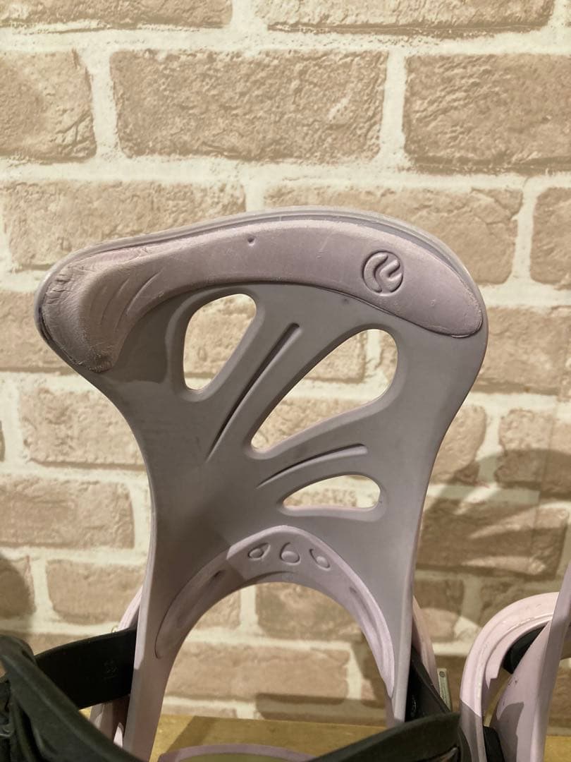 割れパーツ交換済み FLUX GS ビンディング　レディース　XS