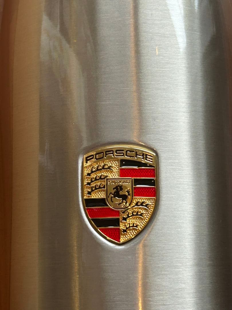 大人気！　現行品！　新品未使用！　ポルシェ　純正　水筒　ステンレスボトル　約1ℓ