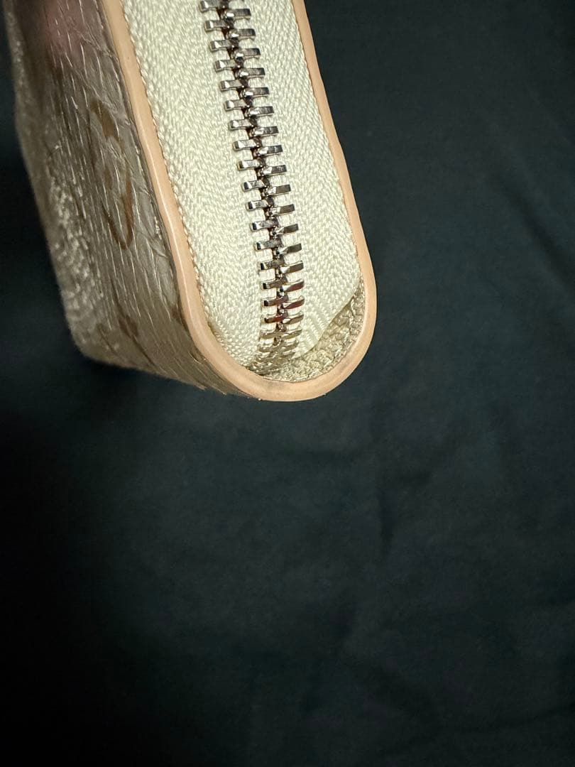 ルイヴィトン N97773 パイソン ジッピーウォレット ラウンドファスナー