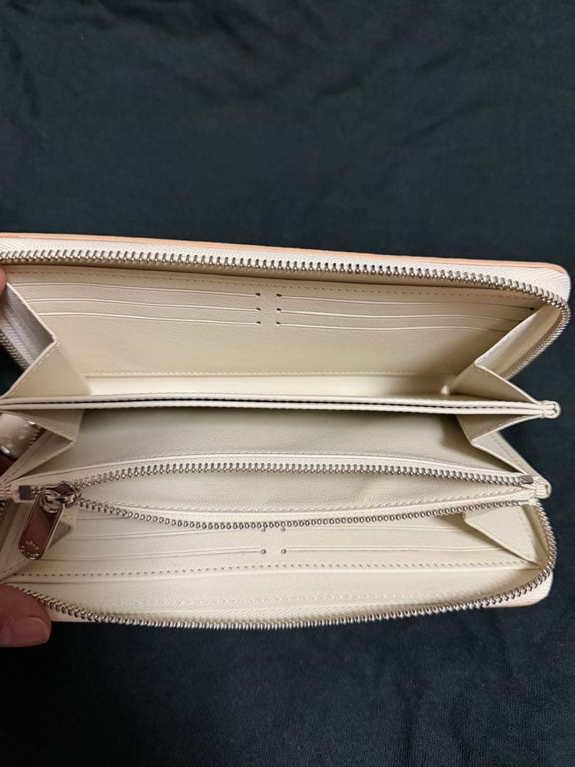 ルイヴィトン N97773 パイソン ジッピーウォレット ラウンドファスナー