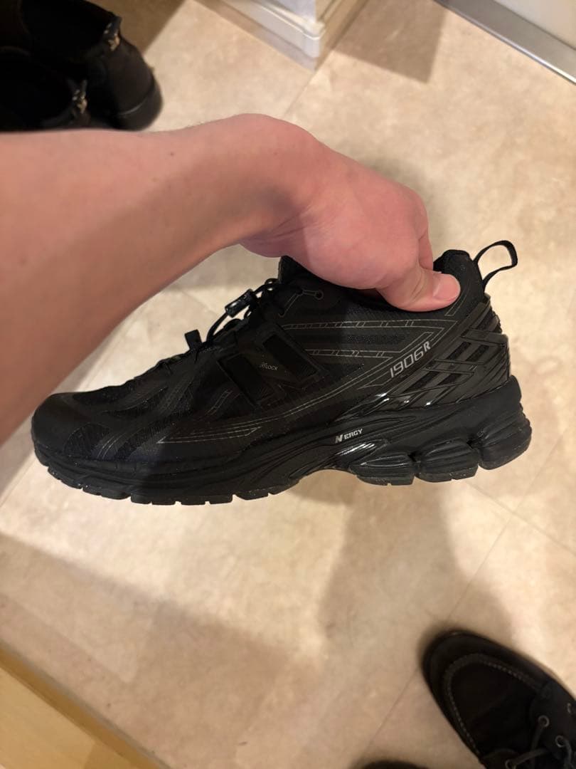 New Balance 1906R ブラックスニーカー（26cm）