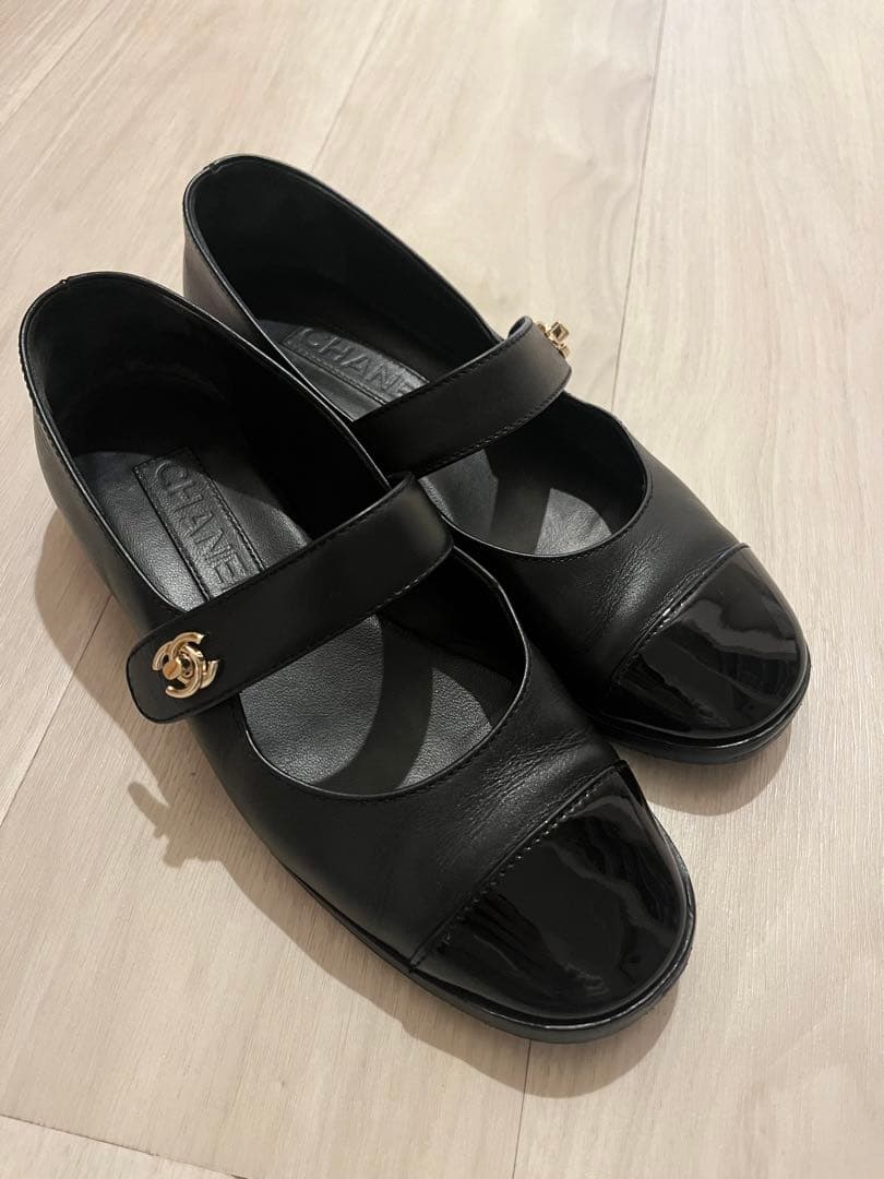 CHANEL ブラック マリー・ジェーン