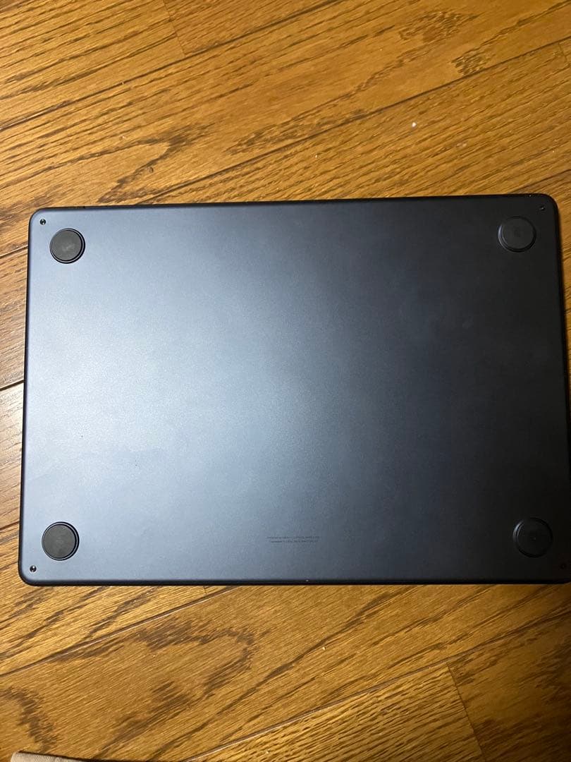 Apple MacBook Air ミッドナイト本体