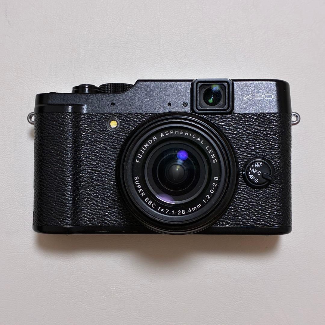 富士フイルム/ FUJIFILM X20