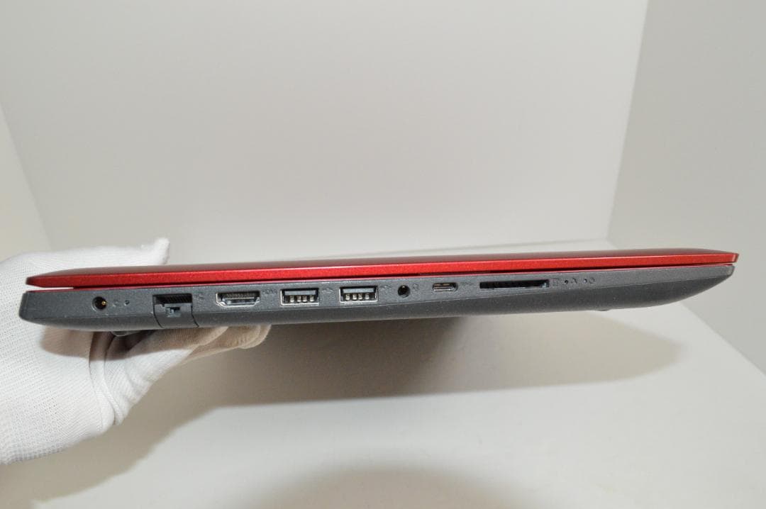 レッドLAVIE第8世代Corei7/20G/SSD1TB/バッテリー新品