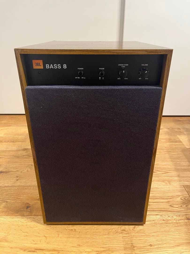 JBL BASS 8 アクティブサブウーファー