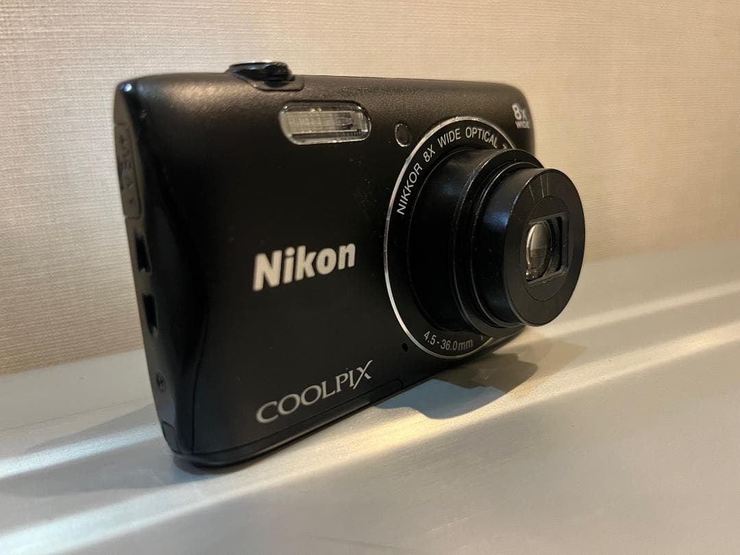 Nikon COOLPIX デジタルカメラ S3700 純正品付き ジャンク