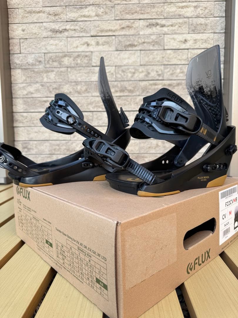 FLUX CV Mサイズ（箱つき）