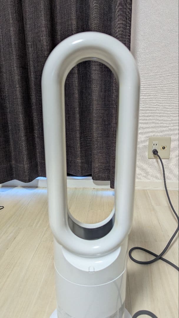 ダイソン扇風機　セラミックファンヒーター　AM09　2020年製