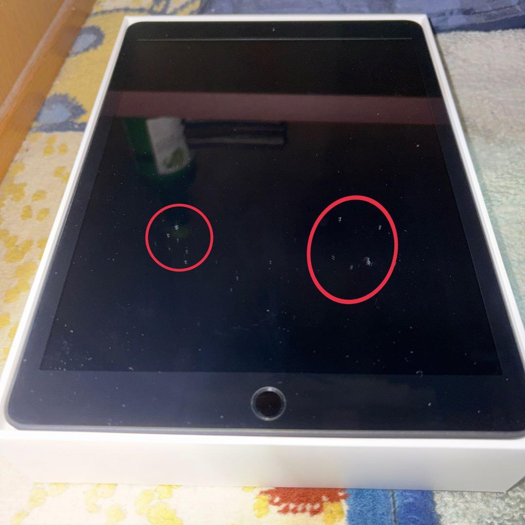 Apple iPad 第8世代 32GB スペースグレー　※最大容量93%