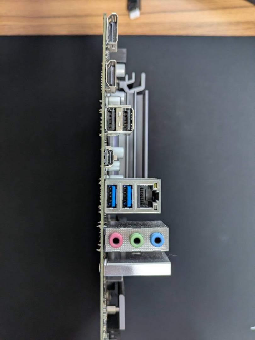 Intel Core i7-14700F+DDR5-4800 (8GB×2)