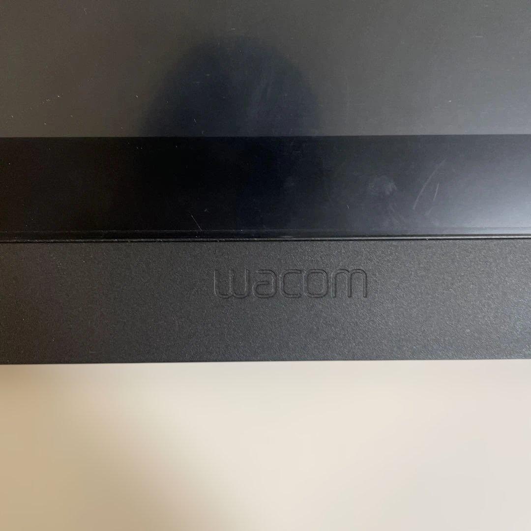 Wacom Cintiq 16 DTK1660 ペン無し