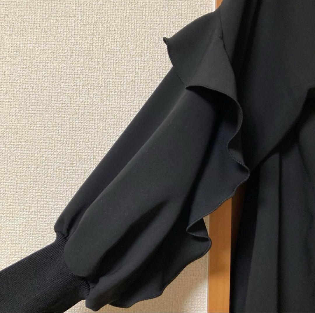 【新品】MARILYN MOON黒ブラウス