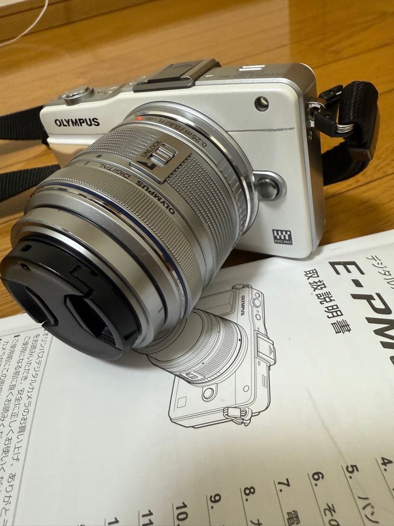 OLYMPUS E-PM2 レンズキット シャッター回数1662回