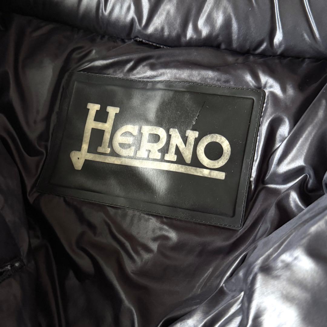 人気 ヘルノ HERNO ボトルネックダウンコート ブラック