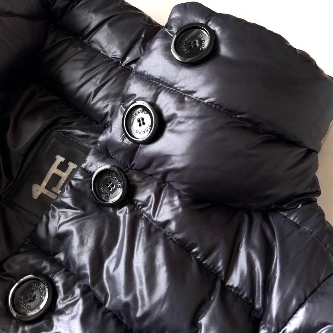 人気 ヘルノ HERNO ボトルネックダウンコート ブラック